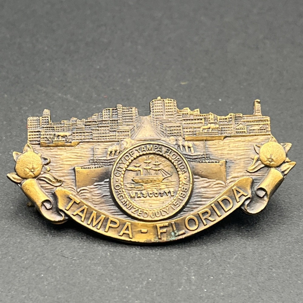 Tampa Florida City Skyline Oranges Lapel Hat Pin